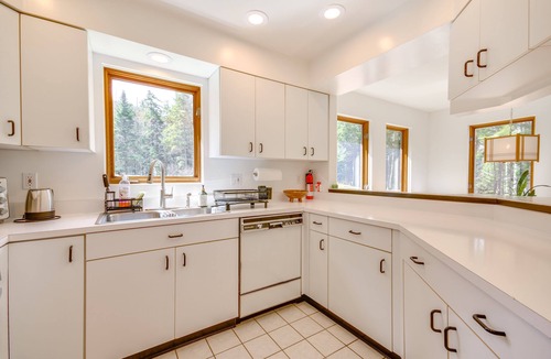 Morrisville House | Peaceful Vermont Hideaway Near Stowe | Wooded View