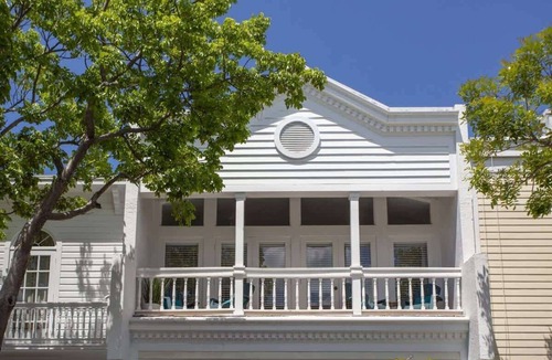 Downtown House | Peak Of Duval