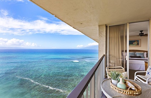 Napili Condo | Penthouse oceanfront great for whale watching