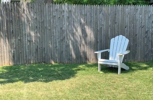 Old North End Apartment | Pet-Friendly 2BR on Battery Park, Lake Views