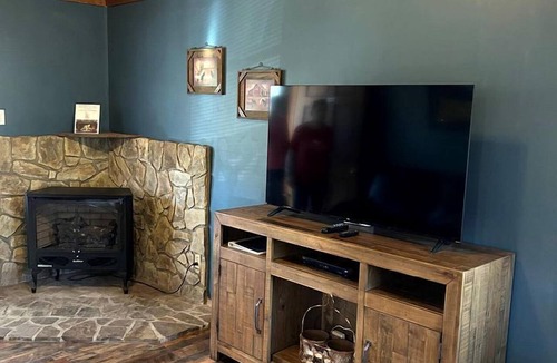 Springmaid Mountain Cabin | Pet-Friendly Cabin in North Carolina for Amazing Getaways in the Mountains