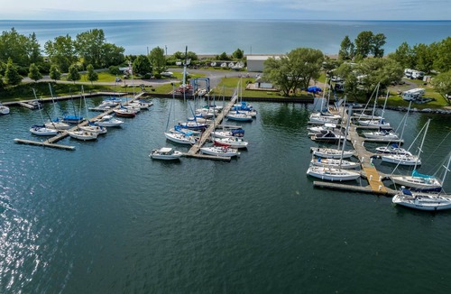 Fair Haven Cottage | Pet Friendly Cottage - Waterfront Cottage - There is waterfront; and there is everything else! This is Waterfront with marina views
