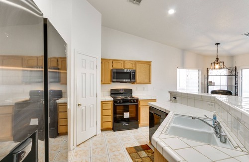 North Las Vegas House | Pet-Friendly Escape w/Grill, 11 Mi to Strip!
