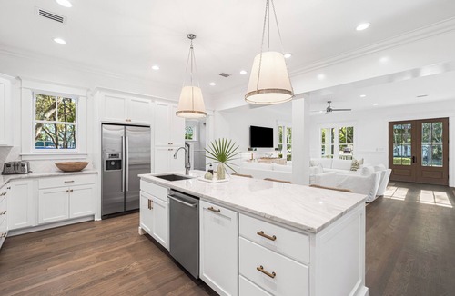 Cottage District House | Pet-Friendly WaterColor Home with Electric Cart, 6 Bikes & Beach Club Access