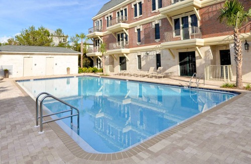 Seacrest Beach Apartment | 🐟Pools-Walk2Beach-Village of South Walton B375-G