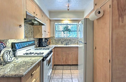 Alamitos Beach Condo | Private beachfront condo on Ocean Blvd.