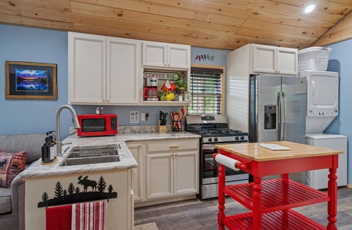 Lake Luzerne-Hadley House | Private Dock! Golf, Hot Tub, Riverfront - Near to 6 Flags, Lake George, West Mtn