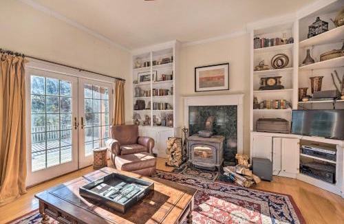 Montgomery Center House | Private Home w/Hot Tub Near Jay Peak Slopes