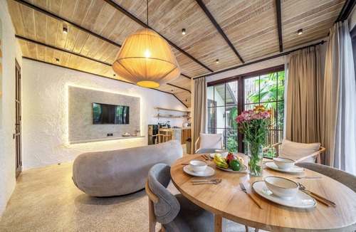 Penestanan Villa | Putri Salju Villa Ubud