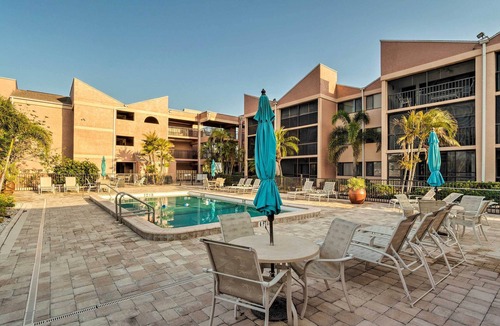 Burnt Store Marina Condo | Quiet First-Floor Condo w/ Marina View & Pool