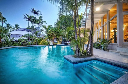 Nurmi Isles Villa | Remarkable Tropical Glass House in Prestigious Las Olas Isles-Featured in Movies