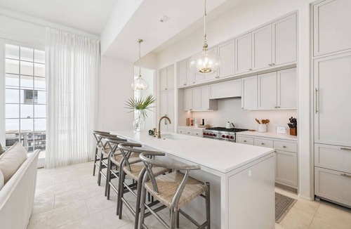 Seacrest Villa | Restful Villa w/Coastal Balcony – Enjoy Inlet Beach’s Best Attractions!