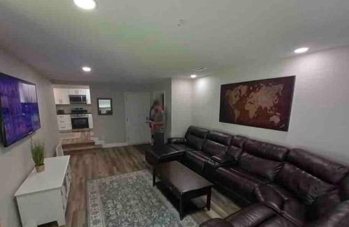 Commerce Township House | Rio Vista 3 bed/2 bath Ranch!