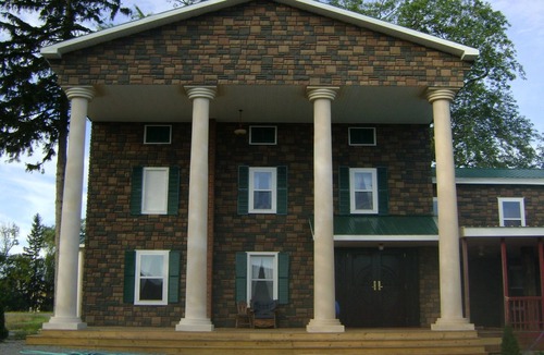 Fort Plain Bed & Breakfast | Room #3 We are only 30 min. away from "BASEBALL HALL OF FAME" in Coopers Town .
