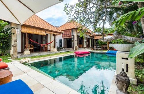 Drupadi Villa | Rumah madu