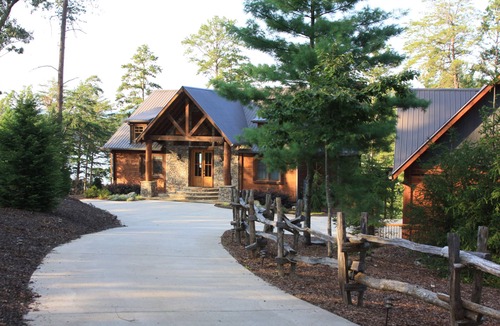 Blue Ridge House | Rustic Elegance On Lake Blue Ridge With Spectacular Views