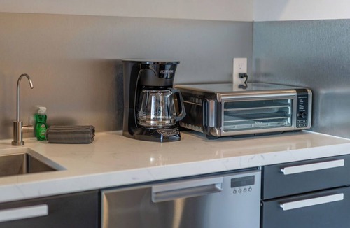 Hidden Valley Apartment | Scenic Oceanview Studio in La Jolla