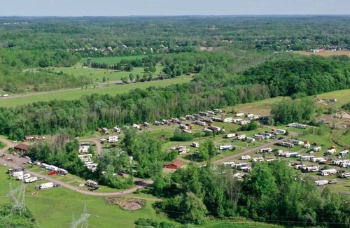 Macedon Cabin | Secluded Cabin Escape with Fire Pit & Relaxing Outdoor Space in Macedon, NY