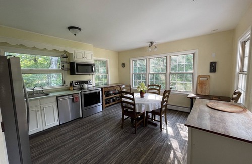Plainfield House | Secluded house with fireplace, indoor parking, pond near Berkshire East Skiing