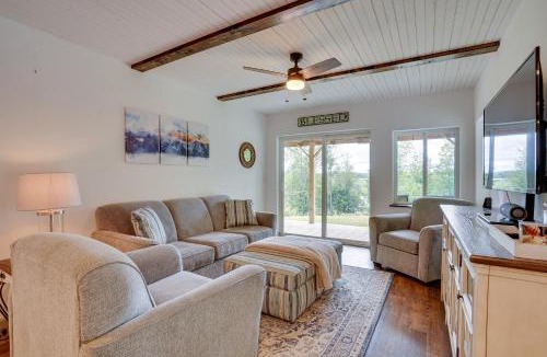 Marathon House | Secluded Marathon Hideaway w/Fire Pit + Views!