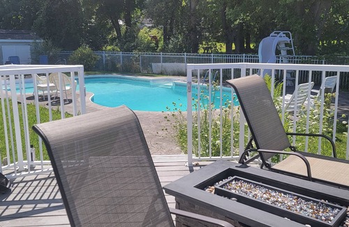Baldwinsville House | Seneca Riverfront Spa! Hot tub, Pool + Sauna! Pontoon Boat and Canoe Available!