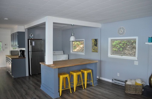 Town of Jerusalem Cottage | Shore Thing on West Branch of Keuka Lake
