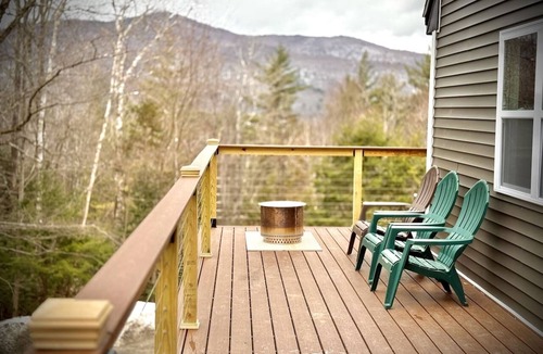 Stockbridge House | Ski/MTB/Arcade/Pool Table near Killington/Pico/Sugarbush/Woodstock