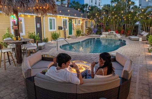 Madeira Beach Villa | Sleeps 24-Beachfront Resort-Outdoor Pool 7BR