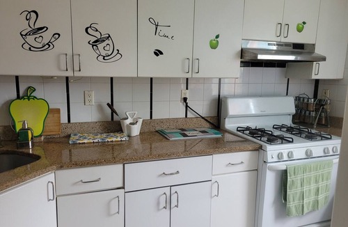 Queens House | Spacious 3-bedroom townhome in Forest Hills next to all
