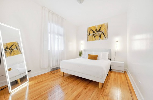 Southeast Yonkers Apartment | Spacious 3BR Luxe Escape near NYC