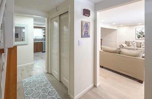 Williamsville House | Spacious 4-bedroom comfy and peaceful house in marvelous Buffalo