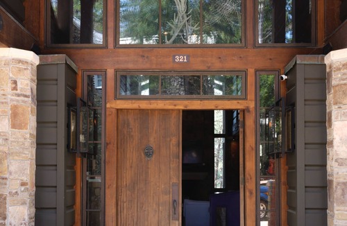 Lakemont House | Spacious 4-bedroom house in serene Lakemont with AC