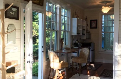 Upper Montclair House | Spacious Carriage House in Montclair -accessible to MetLife Stadium &NYC
