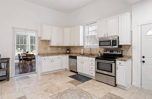 Crestline Heights House | Spacious Homey Stay w/Games, Gym, Near Downtown