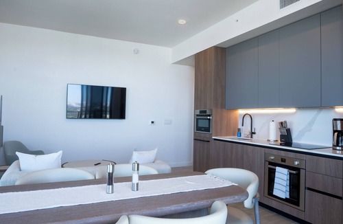 North Beach Apartment | Spacious Luxury 3-bedroom apartment in fabulous Miami Beach