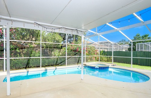 Esprit Villa | ⭐ Spacious & Modern 4 bed Family Home | Only 10 minutes to Disney! ⭐