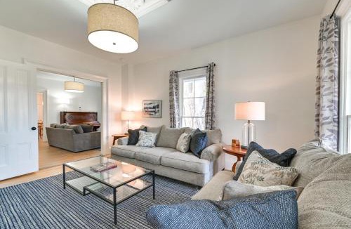 Naples House | Spacious Naples Vacation Rental w/Private Hot Tub