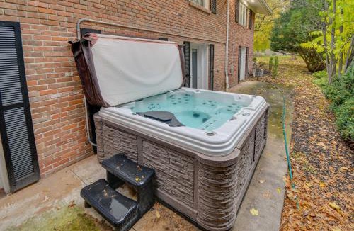 Rochester House | Spacious Rochester Home w/Heated Pool & Hot Tub!