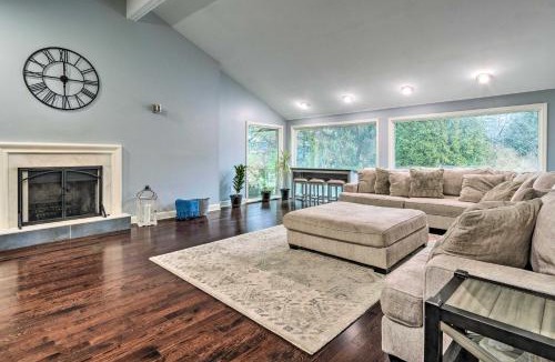 Rochester House | Spacious Rochester Home w/Heated Pool & Hot Tub!