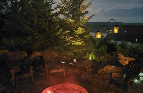 Town of Webb House | Spectacular Panoramic Views in a Private Setting with ADK 5 Star Accomodations