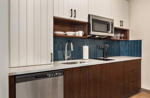 Sarasota Hotel | Staybridge Suites Sarasota - Bradenton Airport by IHG