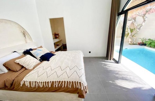 Umalas Villa | Stella Moon Villa Bali