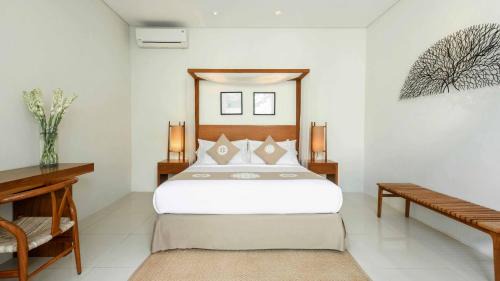 Petitenget Villa | Stunning 2 Br Pool Villa With Rooftop In Seminyak