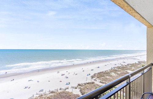 Myrtle Beach Condo | Stunning View Studio Condo in Myrtle Beach