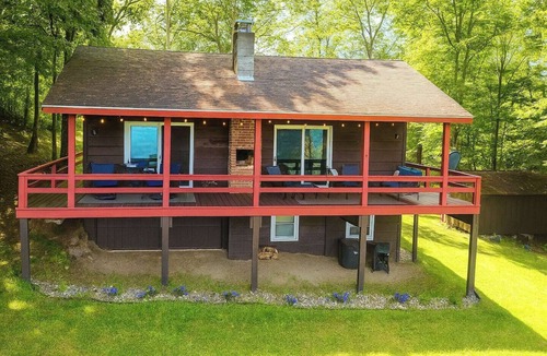 Cambridge Cabin | Stunning Views from the Fire Tower Cabin