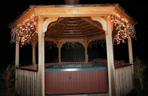 Mendon House | Stunning Wedding & Retreat Venue (19 bedrooms)