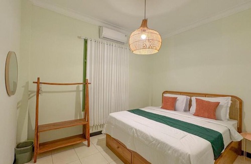 Prawirotaman Villa | Stylish 6BR Stay Near Prawirotaman & Malioboro