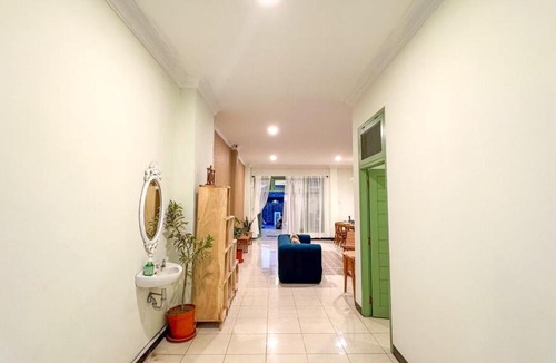 Prawirotaman Villa | Stylish 6BR Stay Near Prawirotaman & Malioboro