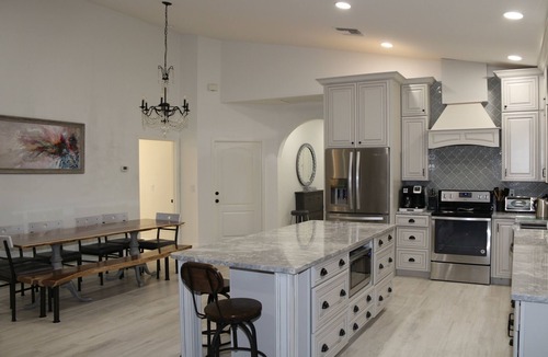 Naples Park Villa | Summer is available! Villa with Heated Pool & Spa.Walk to the Beach & Mercado.