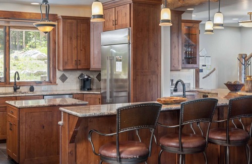 Breckenridge House | Summer Log Cabin by InvitedHome | Hike In/Out, Hot Tub, Pizza Oven, Vast Views